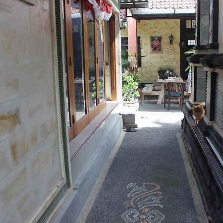 Gedul Homestay Canggu Εξωτερικό φωτογραφία